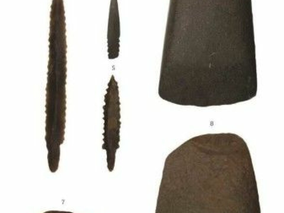 Here are examples of objects found from the Late Neolithic period. (Photo: Svein Vatsvåg Nielsen)