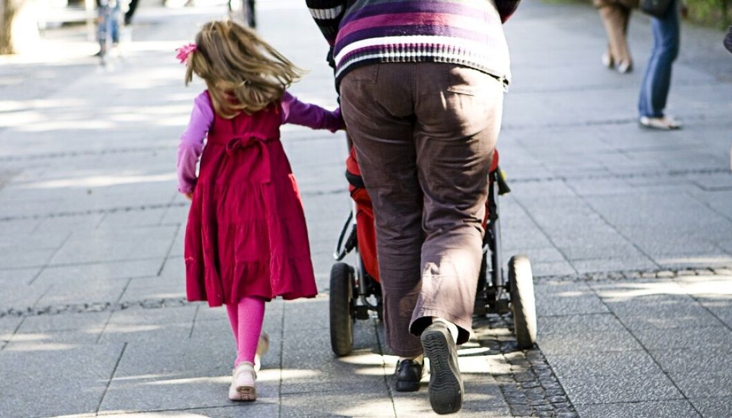 Perhaps the link between mum's behaviour and weight and that of her children is due in part to her making small changes in meals and habits that involve the whole family. (Photo: Colourbox) Perhaps the link between mum's behaviour and weight and that of her children is due in part to her making small changes in meals and habits that involve the whole family. (Photo: Colourbox)
