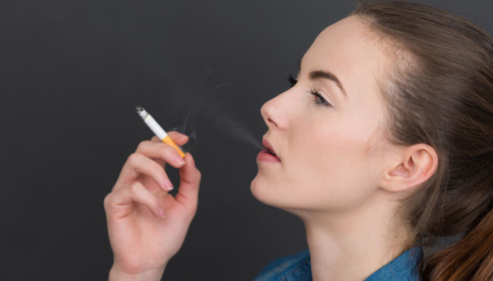The number of young girls between 11 and 15 in West Europe, starting smoking, has increased enormously since 1970. (Photo: Colourbox)