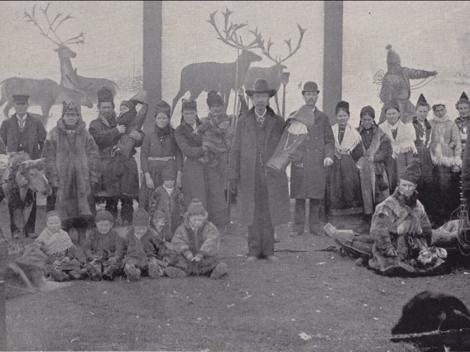 'From the World's Fair in Chicago, 1893.' P.H. Coney, the concessionaire, is in the middle of the picture. Daniel Mortensson is to the left with his youngest son in the cradle. (Photo: Chicago History Museum)
