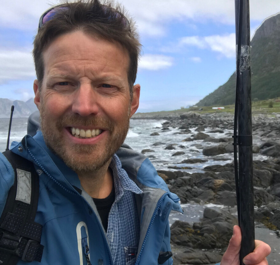 Marine biologist Kasper Hancke at NIVA was responsible for the expert assessment of the coastal environment at Helgeland.