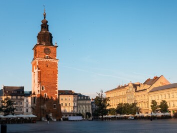Poland's economy is growing very fast. Unemployment is now at record lows and fewer Poles need to leave the country to find work. The photo shows Parade Square in Warsaw. (Photo: Colourbox) Poland's economy is growing very fast. Unemployment is now at record lows and fewer Poles need to leave the country to find work. The photo shows Parade Square in Warsaw. (Photo: Colourbox)