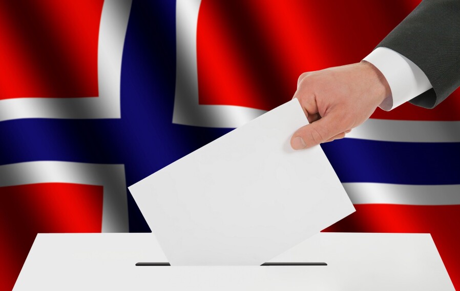 How do we make sure that social media doesn’t play a negative role in elections? (Illustration: Colourbox)