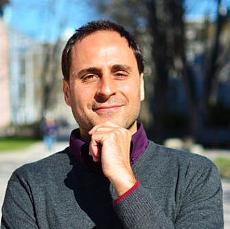 Professor Francesco Cherubini is one of the study’s article authors showing that the shift to gas is a good direction to go with regard to climate challenges. (Photo: Lars Bang / NTNU) Professor Francesco Cherubini is one of the study’s article authors showing that the shift to gas is a good direction to go with regard to climate challenges. (Photo: Lars Bang / NTNU)