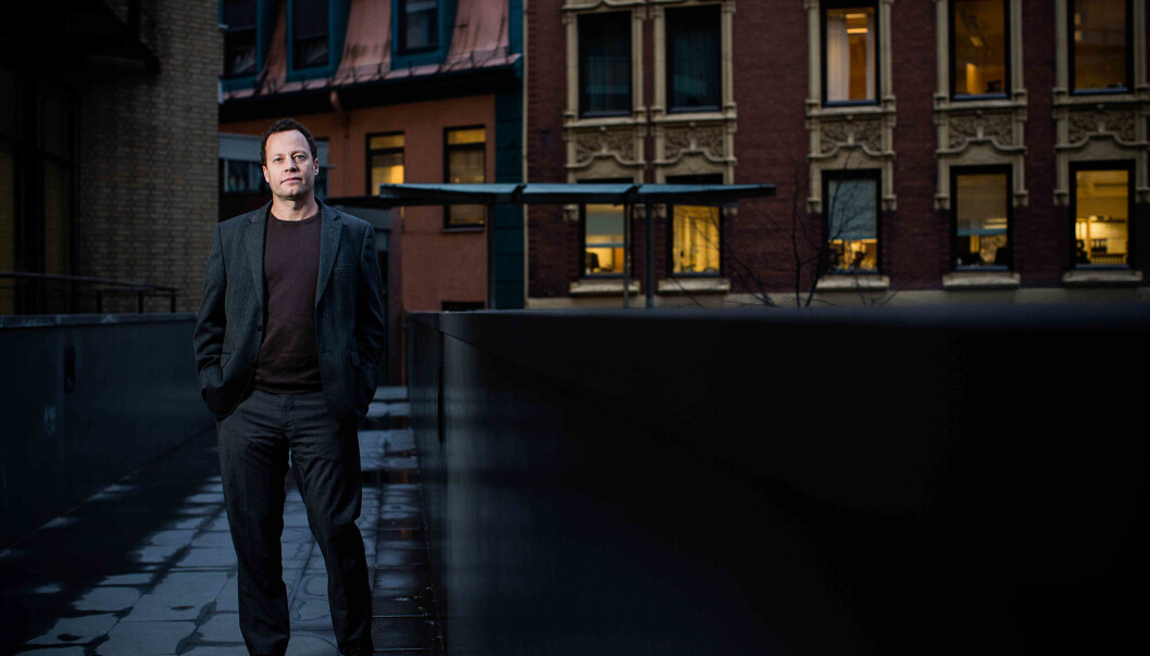 Indra Øverland, researcher at NUPI, has analyzed four myths about fossil energy that continue to be used in the great geopolitical struggle for resources. (Foto: Christopher Olssøn/NUPI) Indra Øverland, researcher at NUPI, has analyzed four myths about fossil energy that continue to be used in the great geopolitical struggle for resources. (Foto: Christopher Olssøn/NUPI)