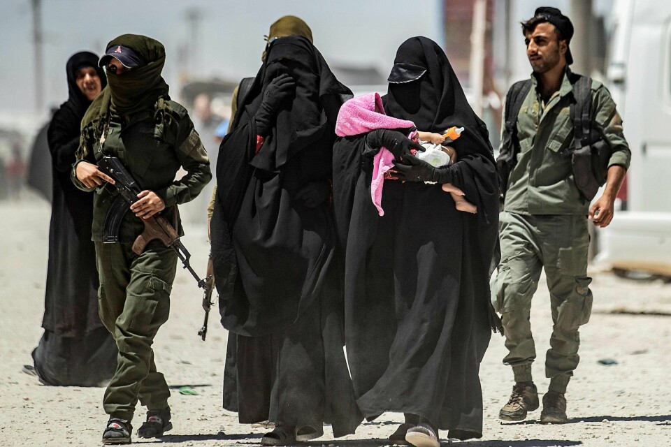 “To many women, idealism and a strong desire to help Muslims in Syria were the main reasons for leaving Europe,” says Brynjar Lia, who has reviewed the existent research on women who have left Europe to join the Islamic State of Iraq and Syria (ISIS). (Photo: Delil Souleiman, AFP/NTB Scanpix)
