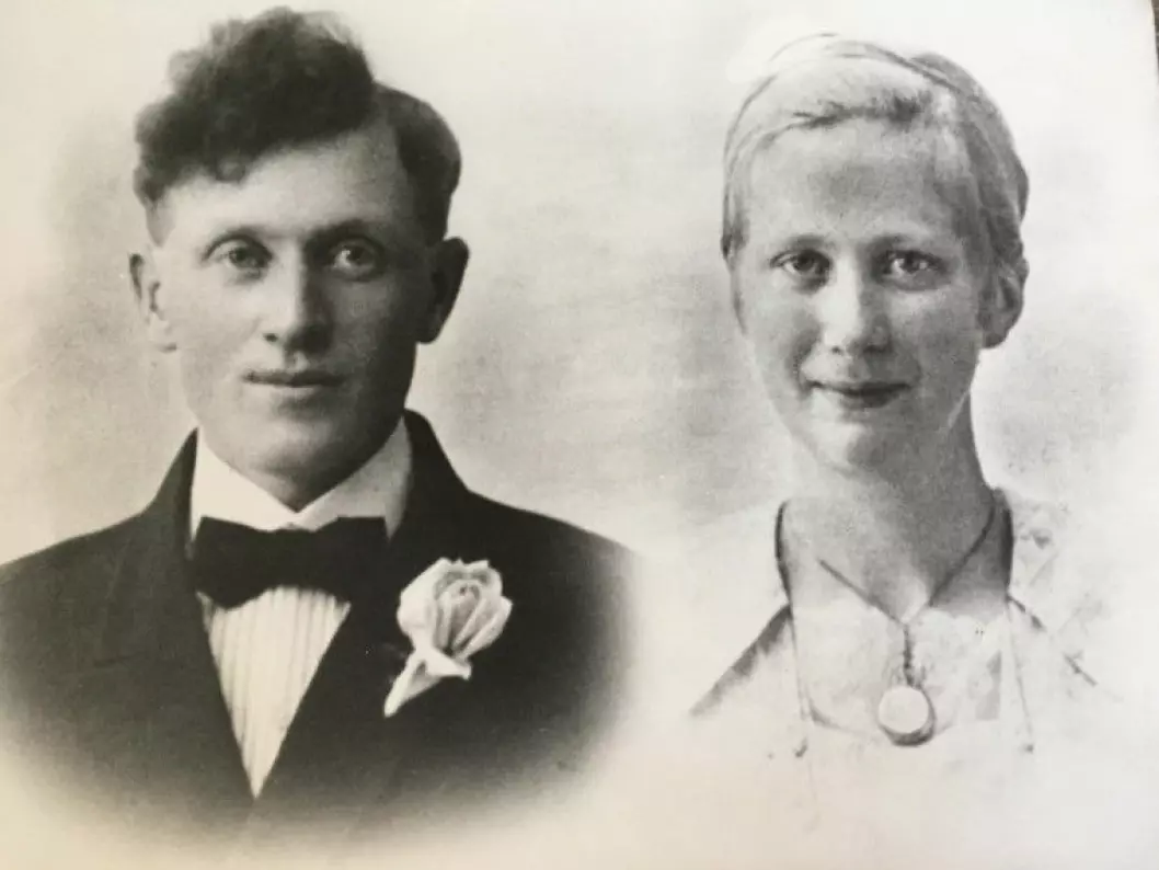Journalist Anne Lise Stranden searched for her relatives in the historical register. She found her grandfather Paul Anton Stranden, born in 1903. Here he is shown with his bride Anna Margrete Sandvik on their wedding day. (Photo: private)