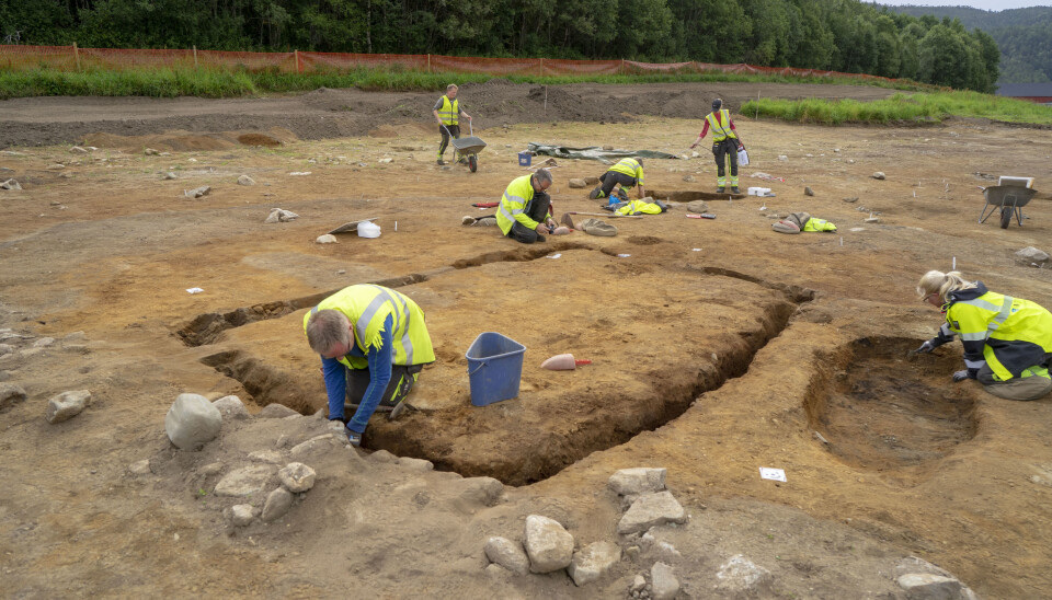 The construction style of the mortuary house is similar to that used for stave churches. (Photo: Raymond Sauvage, NTNU University Museum)