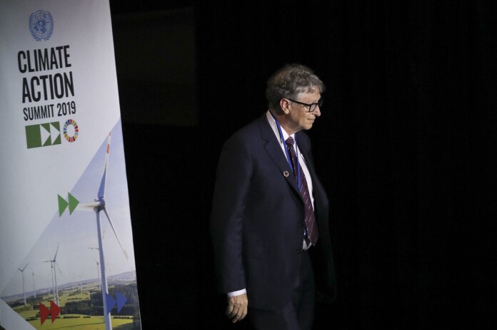 Bill Gates travels the world partly in the name of saving it. As the wealthiest of the selected celebrities it is perhaps not surprising that he also has the highest emissions. Can all his travelling be defended with his do-gooding? (Photo: Drew Angerer/AFP/Scanpix) Bill Gates travels the world partly in the name of saving it. As the wealthiest of the selected celebrities it is perhaps not surprising that he also has the highest emissions. Can all his travelling be defended with his do-gooding? (Photo: Drew Angerer/AFP/Scanpix)