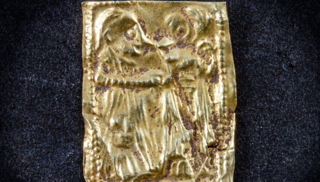 The gold foil figure found in Larvik in Vestfold recently. (Photo: Vestfold fylkeskommune) The gold foil figure found in Larvik in Vestfold recently. (Photo: Vestfold fylkeskommune)