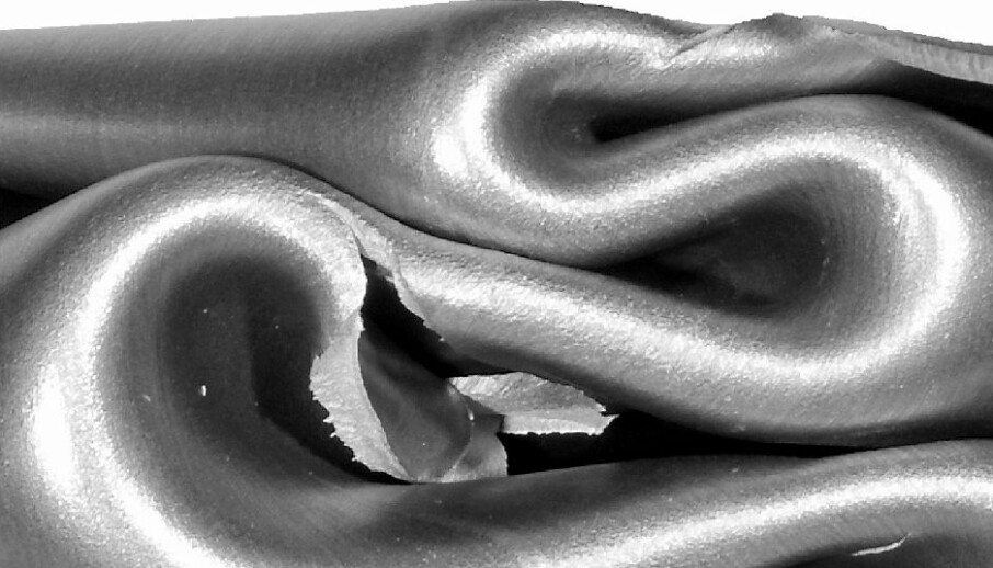 Aluminium profile subjected to crash. The material folds and stretches, resulting in damage.