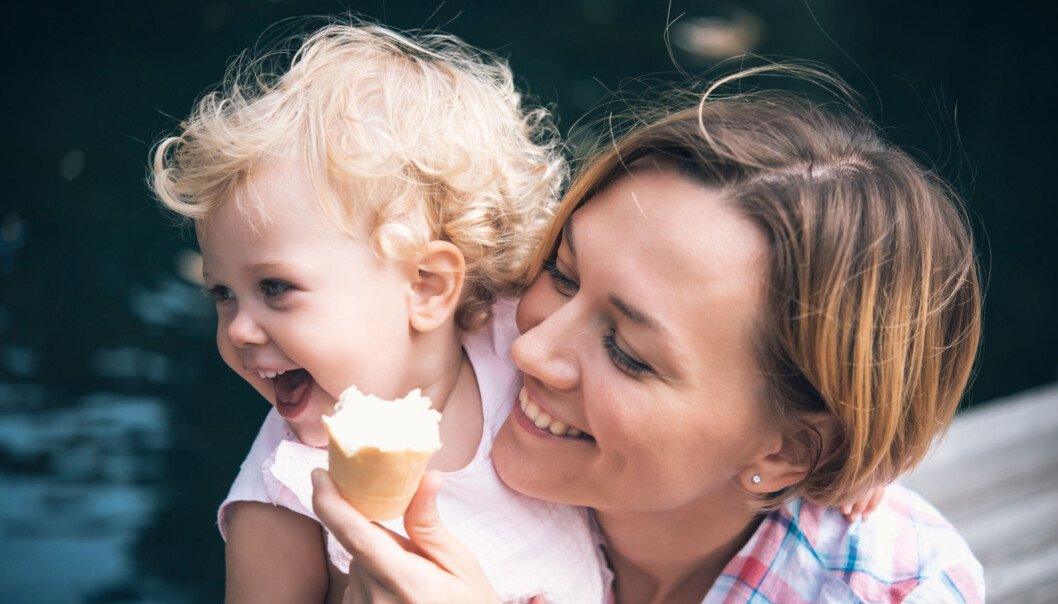 Despite the perennial time squeeze that accompanies parenting, mothers seem to have somewhat “younger-looking” brains than their peers without children. Despite the perennial time squeeze that accompanies parenting, mothers seem to have somewhat “younger-looking” brains than their peers without children.