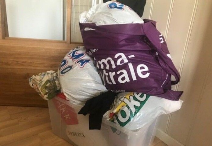 Norwegians have an average of 359 garments in their closets, according to a 2016 report from Consumption Research Norway. Norwegians have an average of 359 garments in their closets, according to a 2016 report from Consumption Research Norway.