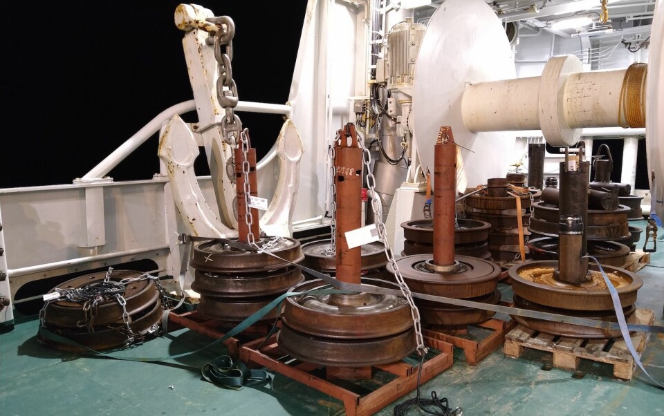 Oceanographers use old train wheels to anchor rigs of scientific measuring instruments on the sea floor.