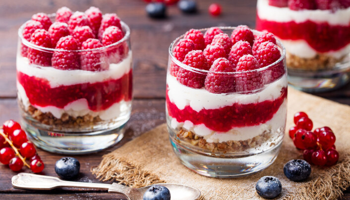 By eating dessert after you’re really full you mislead your normal sensation of being sated. By eating dessert after you’re really full you mislead your normal sensation of being sated.
