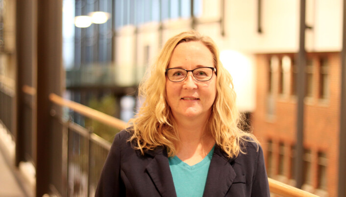 Associate professor and researcher Siri Håvås Haugland researches possible negative consequences of parents and drunkenness. Associate professor and researcher Siri Håvås Haugland researches possible negative consequences of parents and drunkenness.
