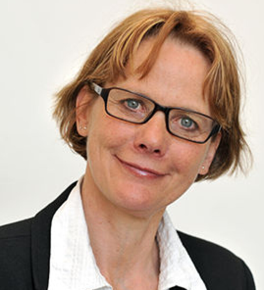 Professor Trine Syvertsen leads the research project Invasive media, ambivalent users and Digital Detox (Digitox).