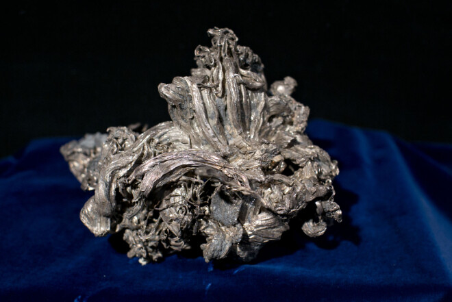 This nugget of native silver was found in the Mildigkeit Gottes mine in 1941 and is on display at the Norwegian Mining Museum in Kongsberg. This nugget of native silver was found in the Mildigkeit Gottes mine in 1941 and is on display at the Norwegian Mining Museum in Kongsberg.