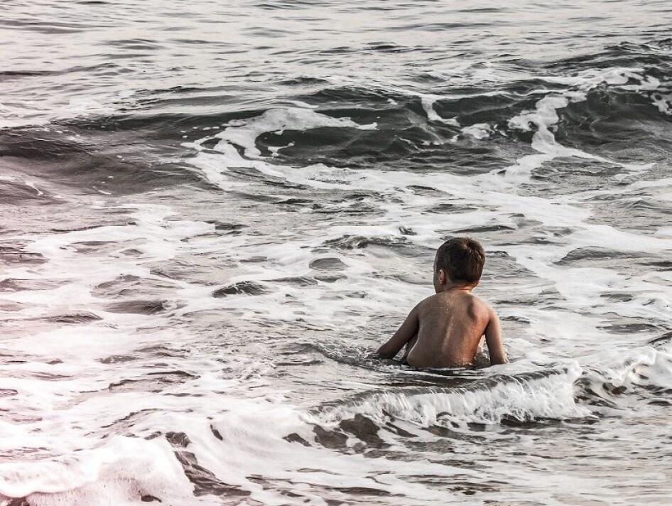 Learning to swim outdoors can be chilly. But that’s part of it.