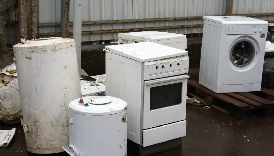Washing machines and other white goods should be made so that they can be repaired. This kind of measure allows both consumers and businesses to contribute to the shift to greener technologies, one researcher argues.