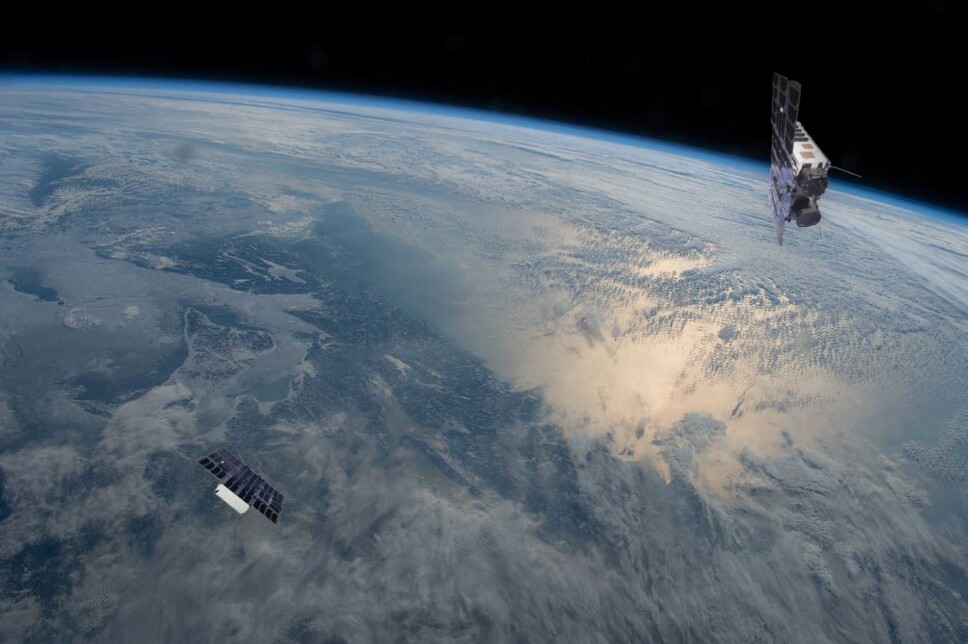 The satellites Birkeland and Huygens weigh up to 10 kilos each and have only 6 liter volume.