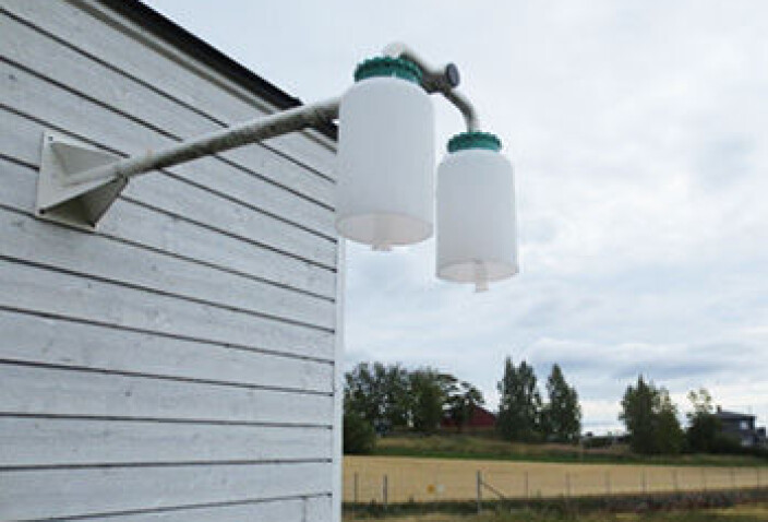 These are active air samplers. The pipes sticking out are the sorbent cartridges. These are active air samplers. The pipes sticking out are the sorbent cartridges.