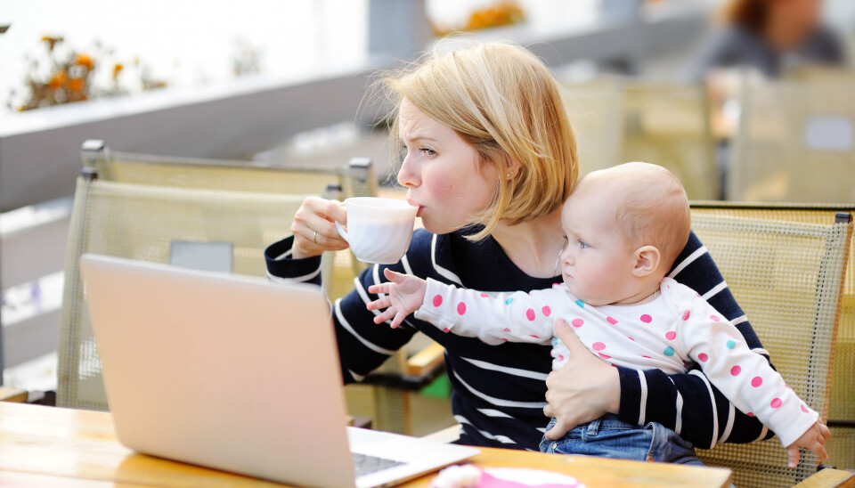 Employed adults between the ages of 30 and 44, many of whom have a family to help support, are most likely to be temporarily laid off, according to a new Norwegian study on the labour market.