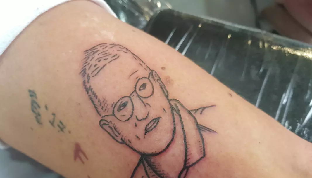 The Swedish state epidemiologist Anders Tegnell has had a great deal of support from the Swedish population during the coronavirus crisis. One man went so far as to tattoo a picture of him on his arm. Is he going to regret it?