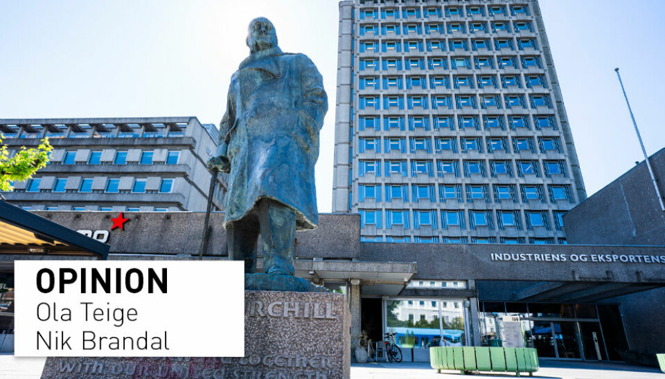 Inspired by international events, almost 5000 people have signed a petition in Norway to remove the statue of Winston Churchill at Solli plass in Oslo and the statue of playwright Ludvig Holberg by the National Theatre in Oslo.