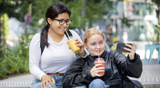 Why are teenagers drinking less alcohol than before? Why are teenagers drinking less alcohol than before?