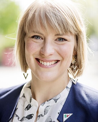 Kari Elisabeth Kaski is a politician in the Socialist Left Party. Kari Elisabeth Kaski is a politician in the Socialist Left Party.