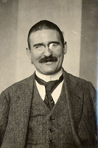 Victor Moritz Goldschmidt as a young researcher around 1920.