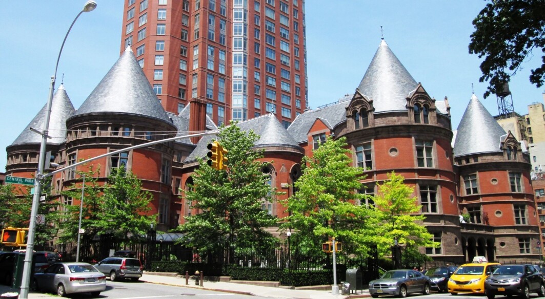 The Memorial Sloan-Kettering Cancer Center is located at the venerable New York Cancer Hospital, in Manhattan, New York. The cancer centre has now applied for a patent for cancer treatment with beta-glucan, which is produced in Norway. The Memorial Sloan-Kettering Cancer Center is located at the venerable New York Cancer Hospital, in Manhattan, New York. The cancer centre has now applied for a patent for cancer treatment with beta-glucan, which is produced in Norway.