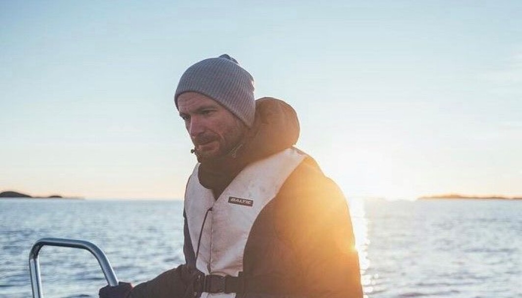 Eugene Guribye became so involved in beach clean-ups when he started researching them that he himself became active in the clean-ups. Eugene Guribye became so involved in beach clean-ups when he started researching them that he himself became active in the clean-ups.