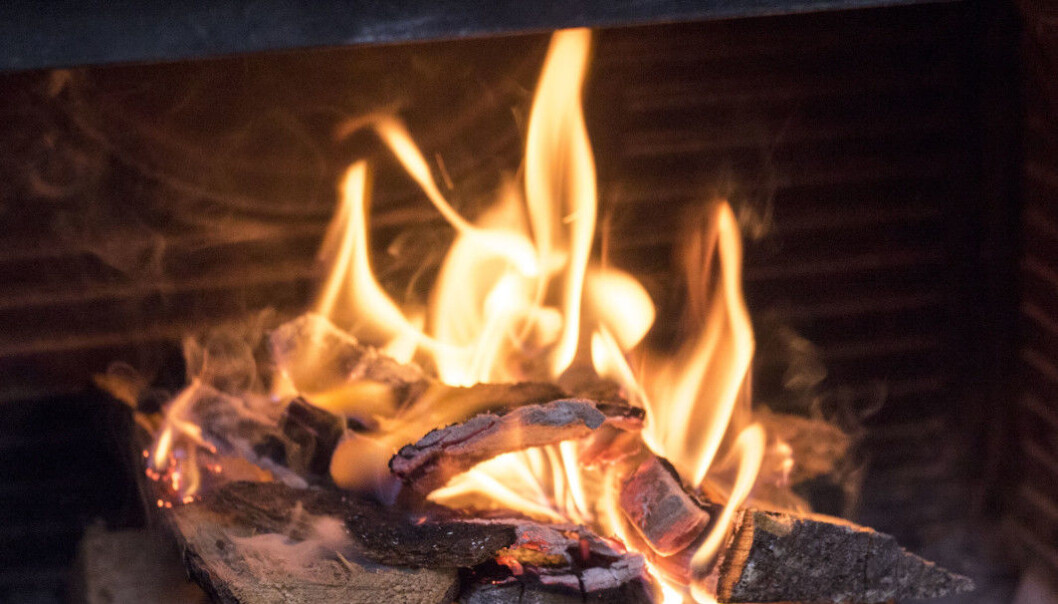 A wood burning stove is cosy, no doubt. But it also means greater emissions of particle pollution. A wood burning stove is cosy, no doubt. But it also means greater emissions of particle pollution.