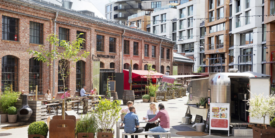 The preservation of existing buildings can enhance a housing development and provide it with an identity, such as here at Vulkan/Mathallen in Oslo.