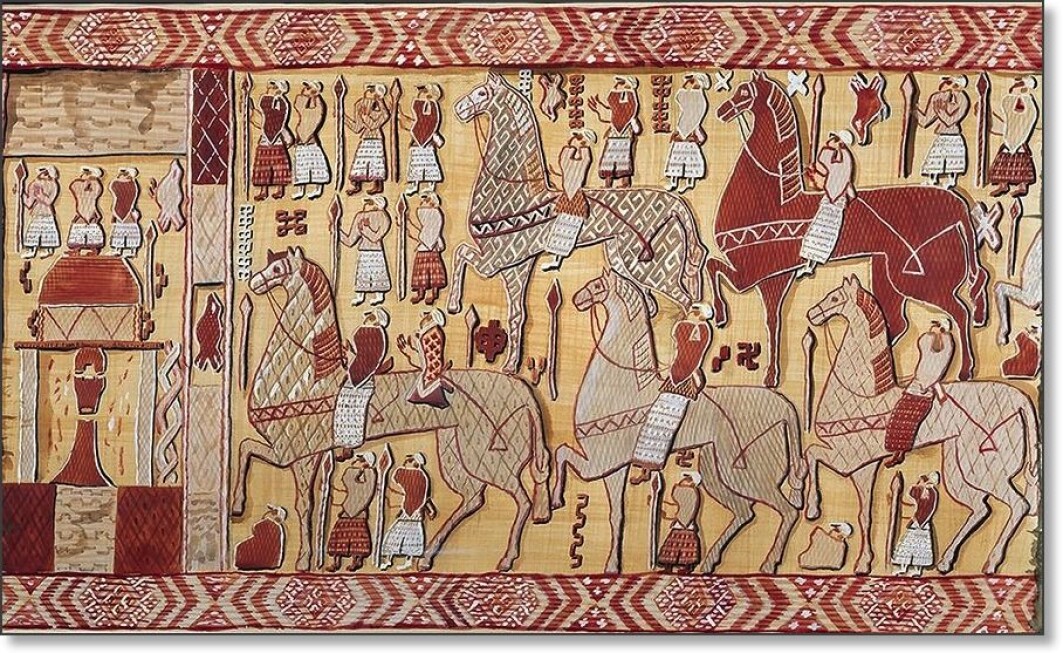 Fortunately, many treasures survived the looting of the Oseberg ship. Here is a woven tapestry that has been reconstructed. Fortunately, many treasures survived the looting of the Oseberg ship. Here is a woven tapestry that has been reconstructed.