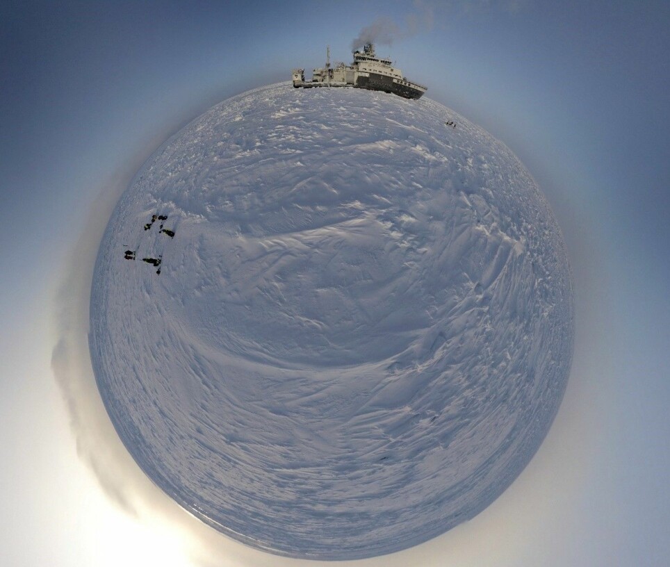 Our little planet of ice – working on Nansen Legacy process station P6 at 81.5 degrees north