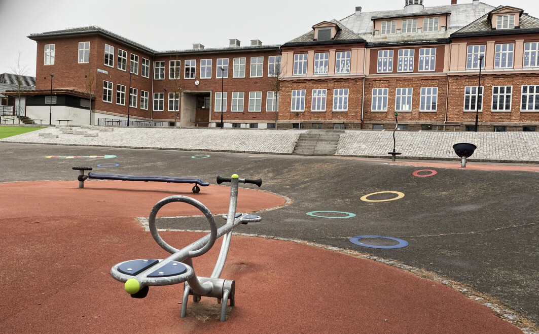 Children who were already vulnerable were not adeqately followed up on during the Norwegian school lockdown from March 12 to April 27 according to research. Children who were already vulnerable were not adeqately followed up on during the Norwegian school lockdown from March 12 to April 27 according to research.