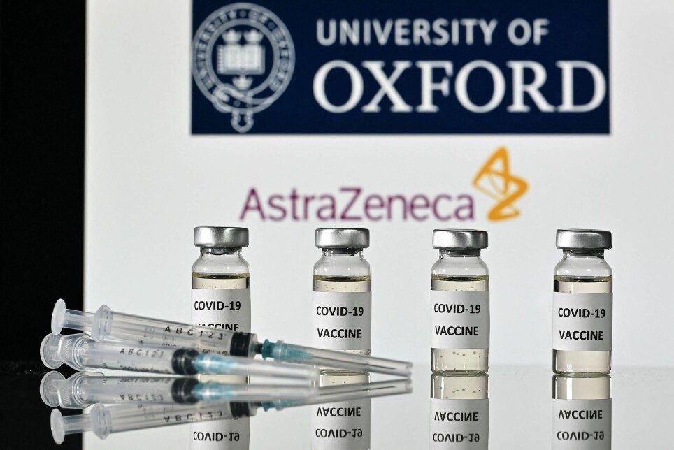 Only four out of the nearly 2900 participants who had received an mRNA vaccine, like the ones produced by Moderna and Pfizer, reported skin bleeding as a side effect. This equals 0,1 per cent. 124 of nearly 4500 who had received the AstraZeneca vaccine reported the same – amounting to 2,8 per cent, according to a new, unpublished preprint.