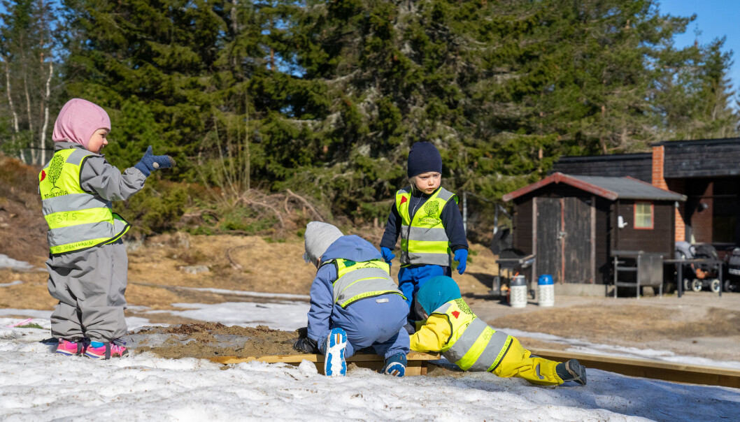 In a recent study, children who were exposed to a lot of daylight were less restless and inattentive, according to the study. Picture is from Voksentoppen ski and outdoor kindergarten. In a recent study, children who were exposed to a lot of daylight were less restless and inattentive, according to the study. Picture is from Voksentoppen ski and outdoor kindergarten.