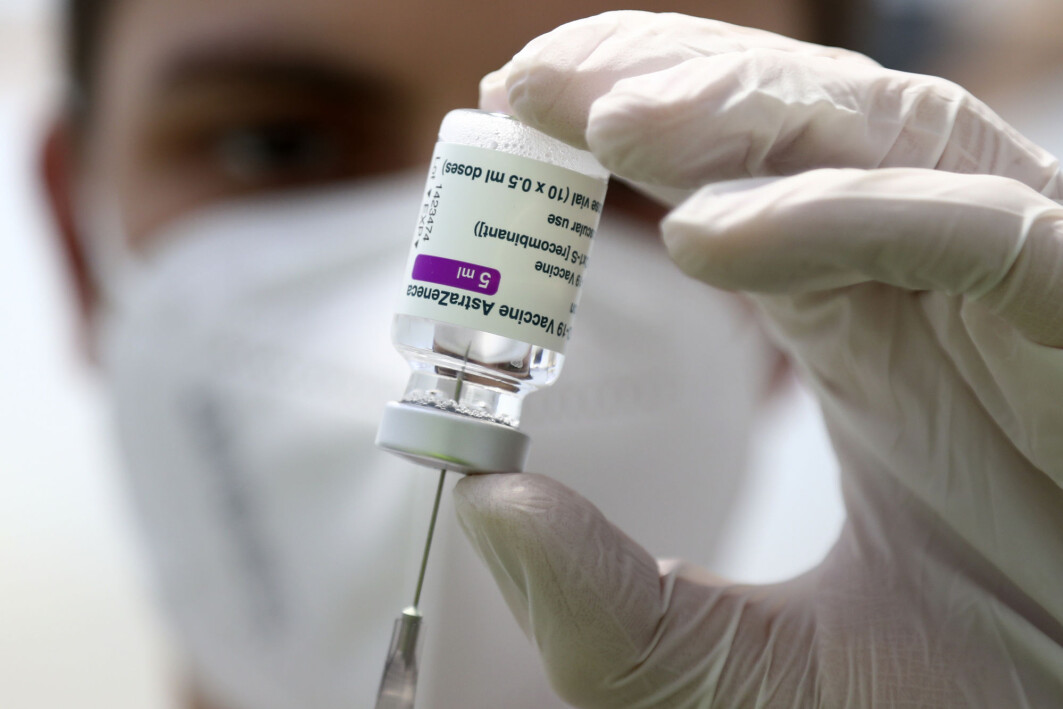The side effects seen from the AstraZeneca and Johnson & Johnson vaccines may not have been entirely unknown. At least not for those who spent years doing research on adenoviruses as vectors in animals some 15-20 years ago The side effects seen from the AstraZeneca and Johnson & Johnson vaccines may not have been entirely unknown. At least not for those who spent years doing research on adenoviruses as vectors in animals some 15-20 years ago
