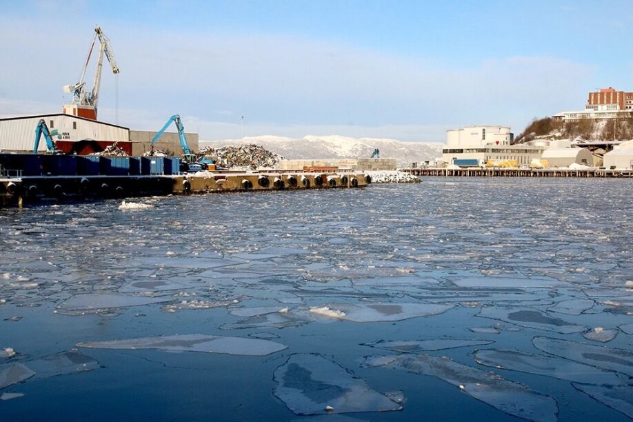 The harbor basin at Nyhavna, right next to the new lab, will be a test area for student-built model ships.