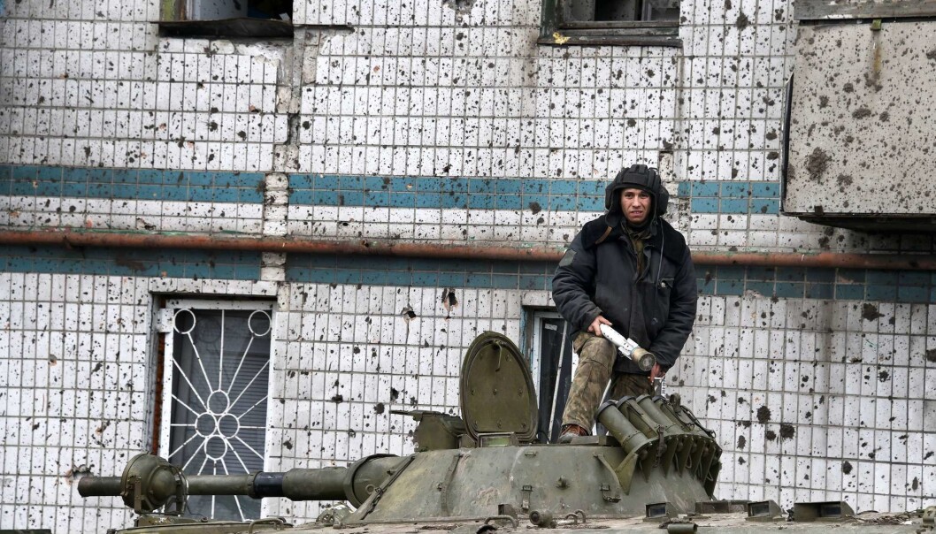 A pro-Russian separatist reloads on his tank in Donetsk, Ukraine. As many as 15,000 Russians went to Ukraine to fight in this conflict. Roughly 1,000 foreign fighters also came from the West to fight in Ukraine. A pro-Russian separatist reloads on his tank in Donetsk, Ukraine. As many as 15,000 Russians went to Ukraine to fight in this conflict. Roughly 1,000 foreign fighters also came from the West to fight in Ukraine.