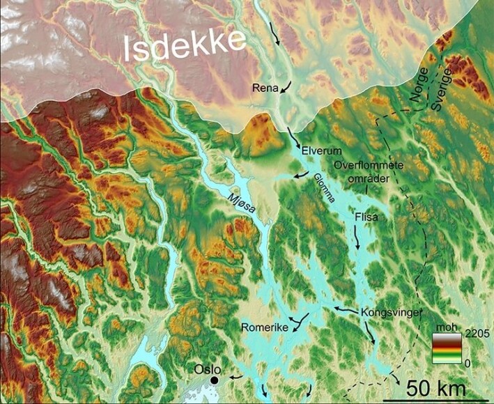 The Nedre Glomsjø lake was dammed behind a remaining arm of the great ice sheet. The water flowed out of the ice a little north of Elverum. The illustration shows which areas of Eastern Norway were submerged, and the arrows show the way the water flowed. What happened to the people who lived here? The Nedre Glomsjø lake was dammed behind a remaining arm of the great ice sheet. The water flowed out of the ice a little north of Elverum. The illustration shows which areas of Eastern Norway were submerged, and the arrows show the way the water flowed. What happened to the people who lived here?