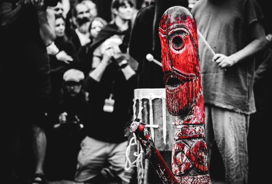 During the opening ceremony of the Midgardsblot festival, participants go up to this statue of the Norse god Frøy and pay tribute, if they wish to, and paint their faces and bodies with pigs blood, i they wish to. Frøy is associated with virility and peace. During the opening ceremony of the Midgardsblot festival, participants go up to this statue of the Norse god Frøy and pay tribute, if they wish to, and paint their faces and bodies with pigs blood, i they wish to. Frøy is associated with virility and peace.