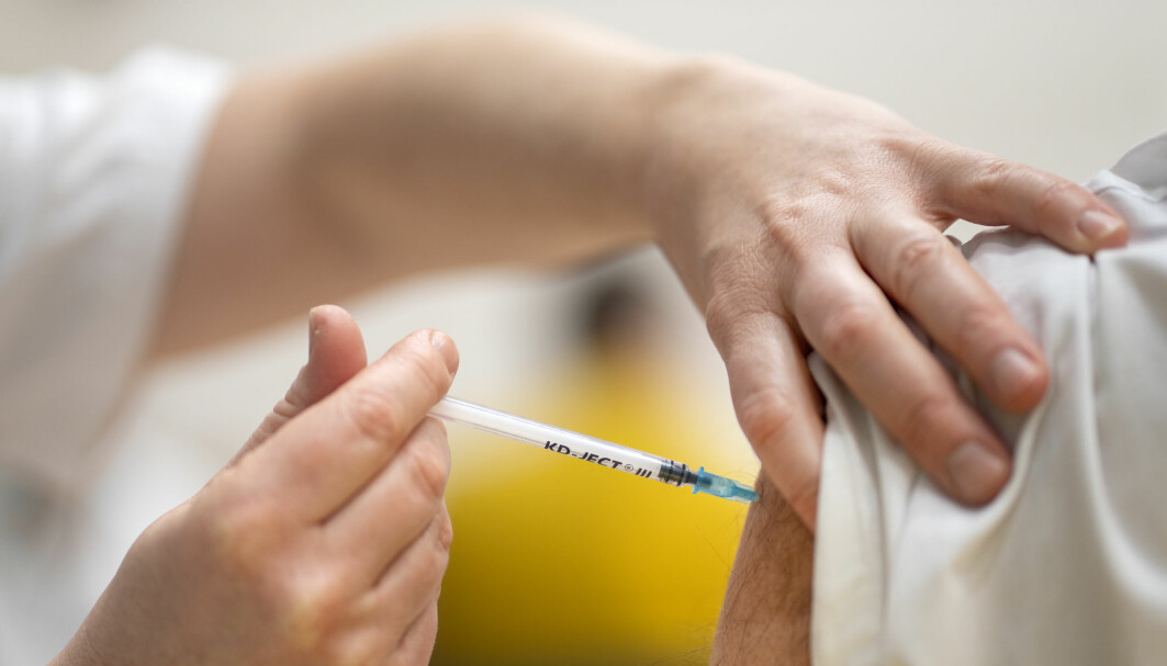 The effect of Covid vaccines will now be systematically tested in people with weakened immune systems in a large research project in Norway. The first 1000 participants received a third Covid vaccine shot this week.