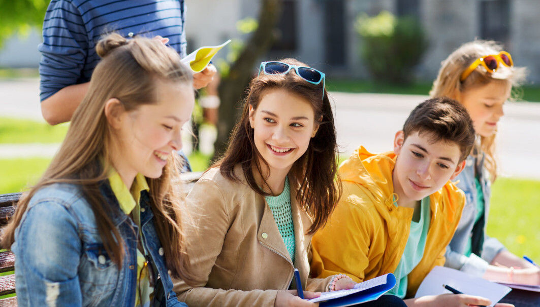 Girls reach puberty earlier than boys. Researchers believe this can explain many of the differences in grades between girls and boys. Girls reach puberty earlier than boys. Researchers believe this can explain many of the differences in grades between girls and boys.