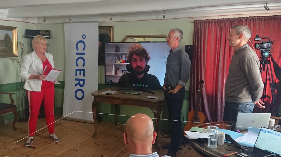 Cicero director Kristin Halvorsen chaired the meeting “Tolls - a necessary evil?' Tuesday 17 August at Arendalsuka. With her were the researchers Erik Böcker from the Institute of Transport Economics (TØI), Tarje Wanvik from NORCE in Bergen and Anders Tønnesen from CICERO.