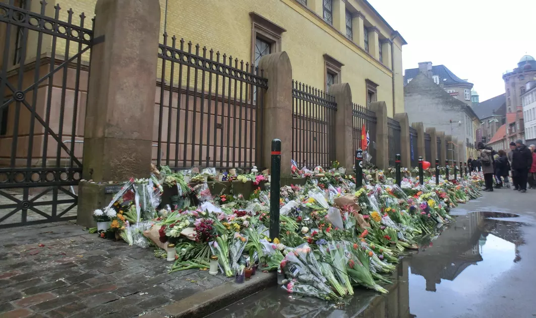Flowers in front of the Great Synagogue in Copenhagen after a shooting in 2015.